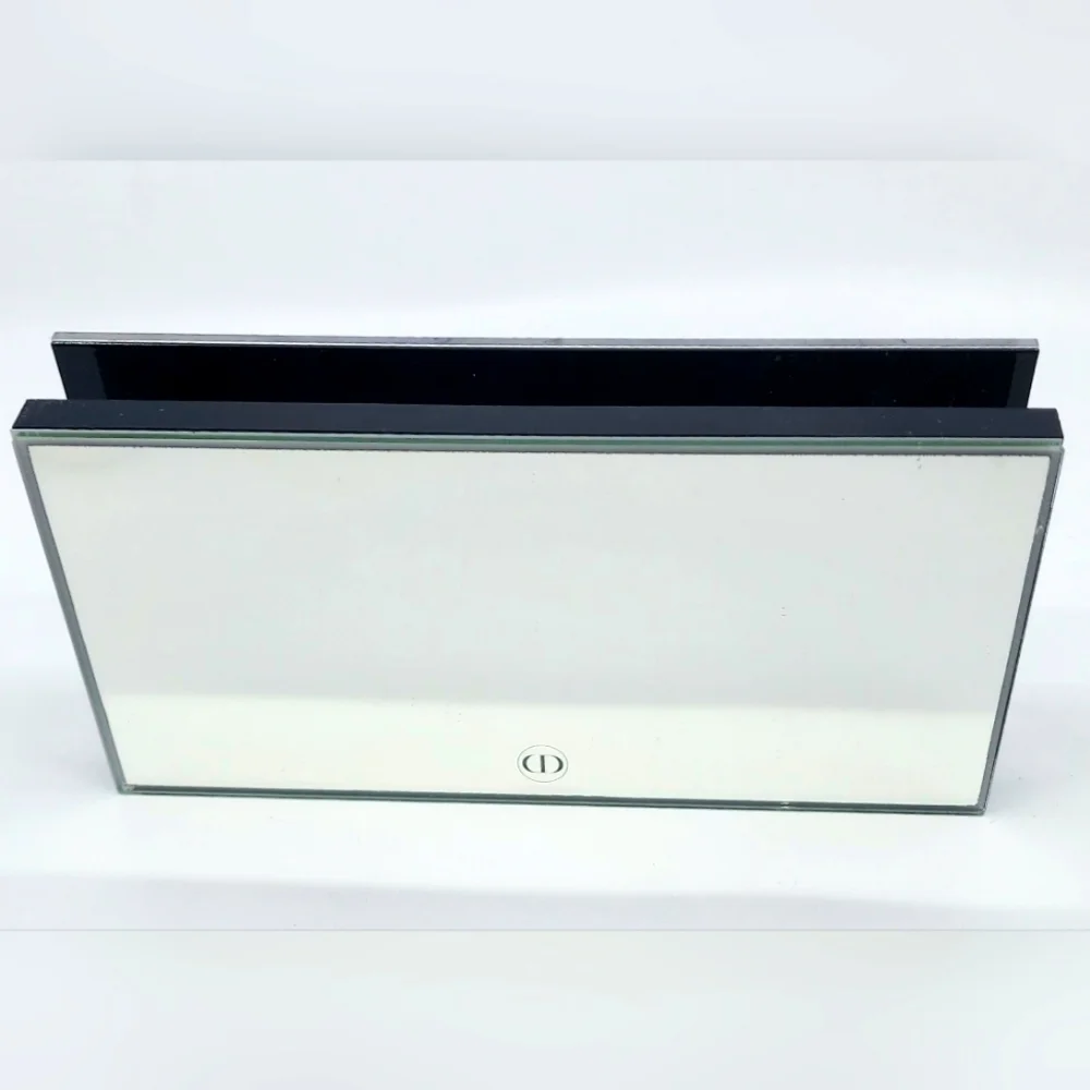 EUC CD Mirror Display